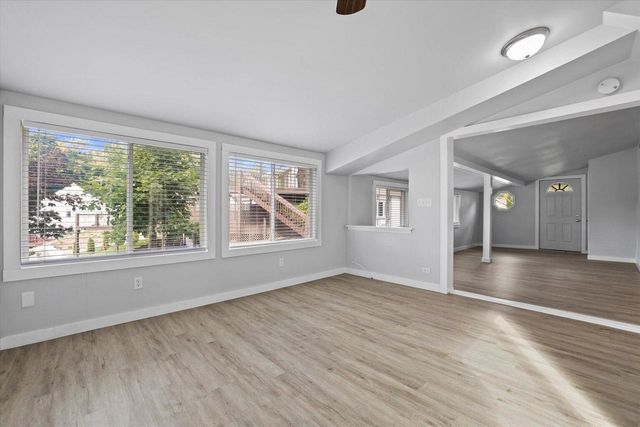 N55W34691 Lake DRIVE, Oconomowoc, WI 53066