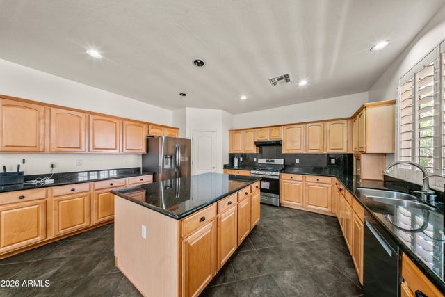 2109 W WILDHORSE Drive, Chandler, AZ 85286