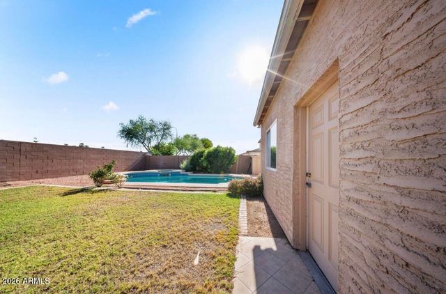 2109 W WILDHORSE Drive, Chandler, AZ 85286