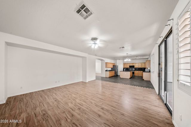 2109 W WILDHORSE Drive, Chandler, AZ 85286