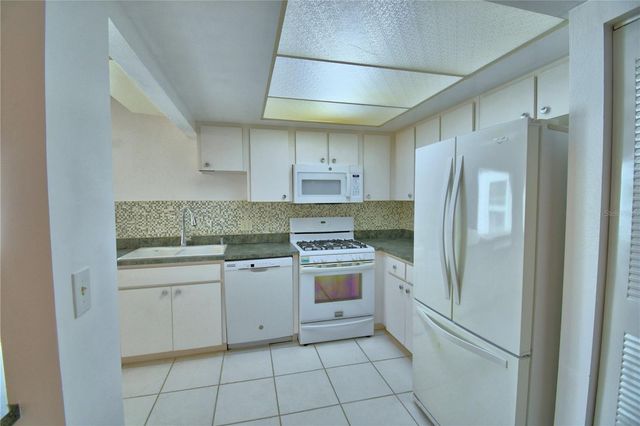 447 SAN JOSE DRIVE, Winter Haven, FL 33884