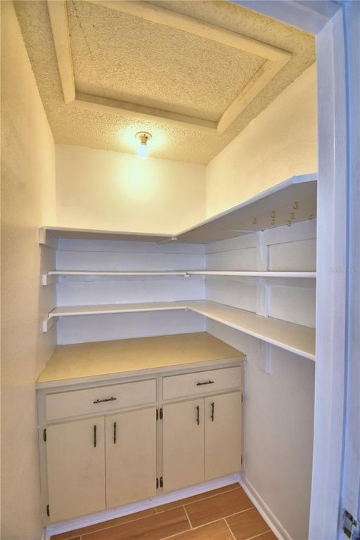 Image 15 of property listing at 447 SAN JOSE DRIVE, Winter Haven, FL 33884