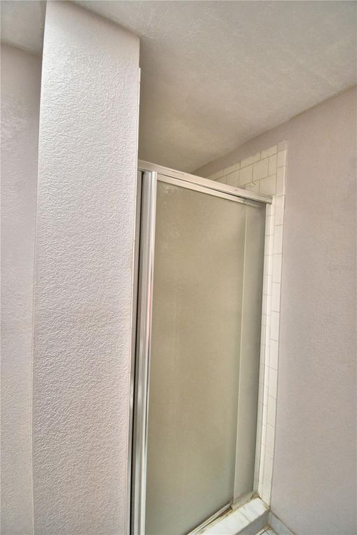 Image 35 of property listing at 447 SAN JOSE DRIVE, Winter Haven, FL 33884