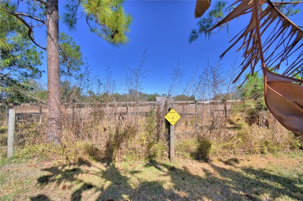 Image 43 of property listing at 447 SAN JOSE DRIVE, Winter Haven, FL 33884