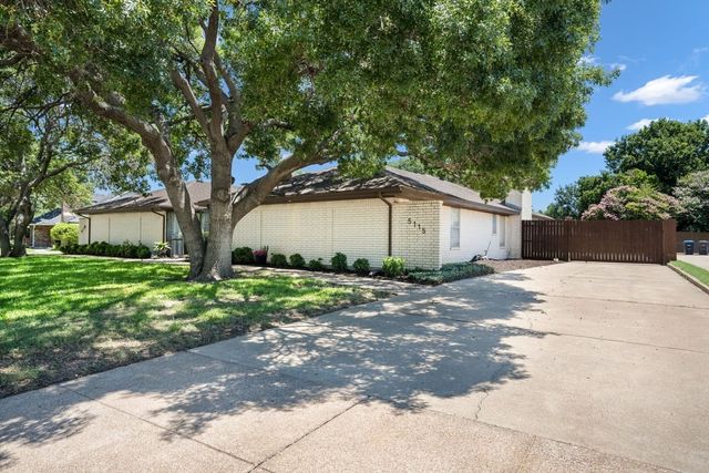 5115 Ledgestone Drive, Fort Worth, TX 76132