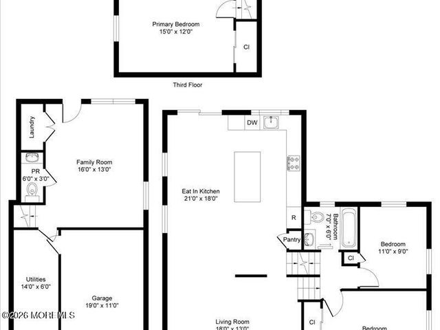 28 Spruce Drive, Shrewsbury Boro, NJ 07702