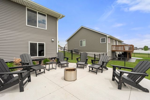 2805 NW 25th Street, Ankeny, IA 50023