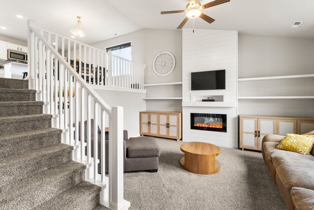 2805 NW 25th Street, Ankeny, IA 50023
