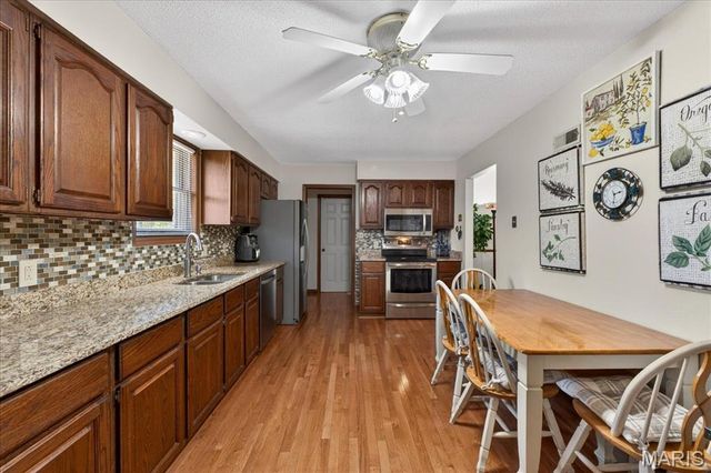 411 John Henry Street, Belleville, IL 62220