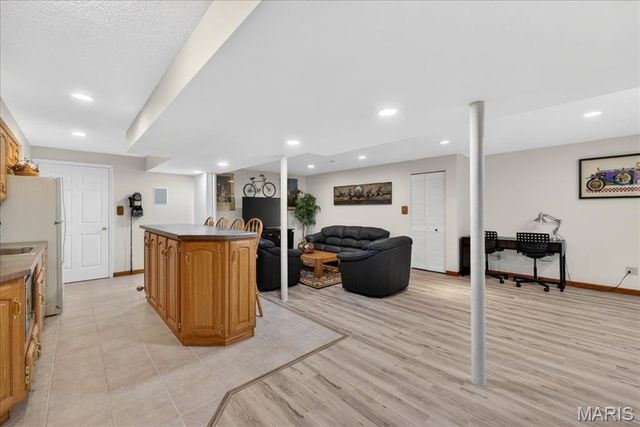 411 John Henry Street, Belleville, IL 62220