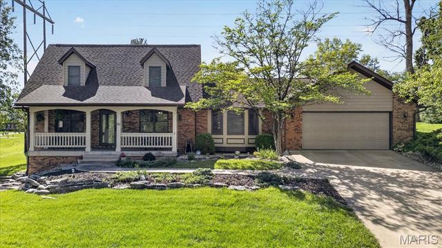 411 John Henry Street, Belleville, IL 62220