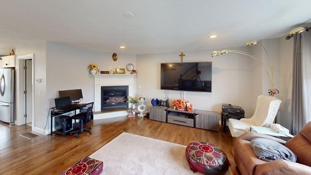 239 Woodland St 3, West Boylston, MA 01583