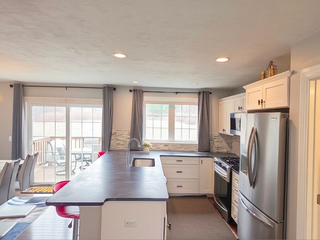 239 Woodland St 3, West Boylston, MA 01583