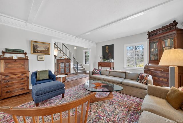 12 Inwood Lane W, Cortlandt Manor, NY 10567
