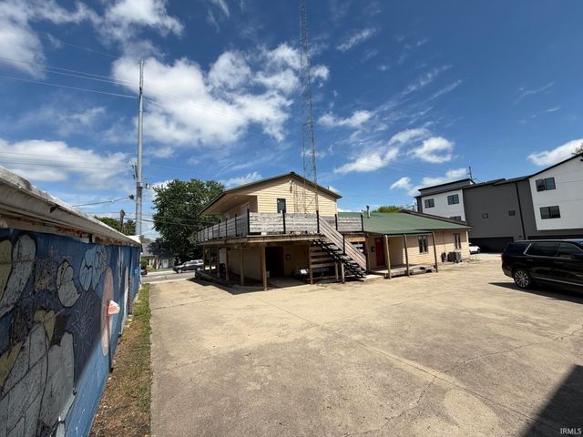 315 W 17th Street, Bloomington, IN 47404