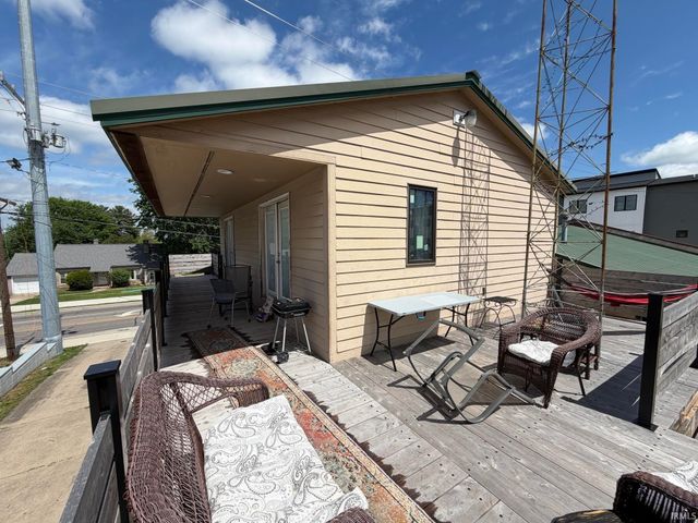 315 W 17th Street, Bloomington, IN 47404