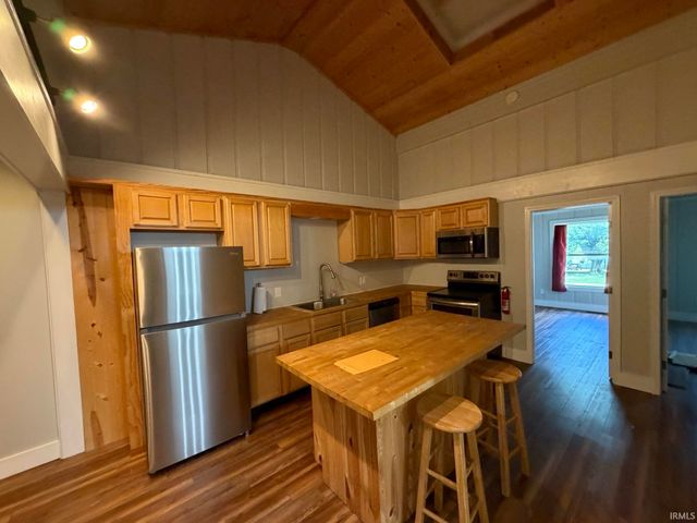315 W 17th Street, Bloomington, IN 47404