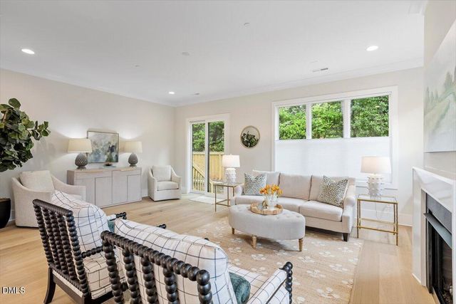 811 Maple Berry Lane 101, Raleigh, NC 27607