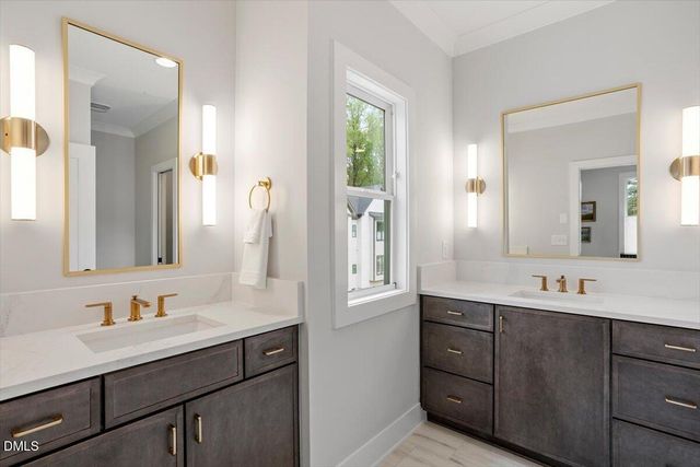 811 Maple Berry Lane 101, Raleigh, NC 27607