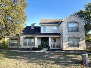 676 Olde Oaks Drive, Temple, TX 76502