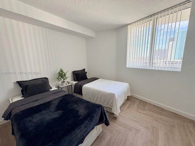 601 NE 23rd Street PH04, Miami, FL 33137
