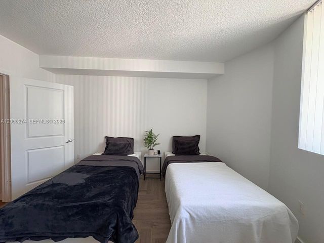 601 NE 23rd Street PH04, Miami, FL 33137