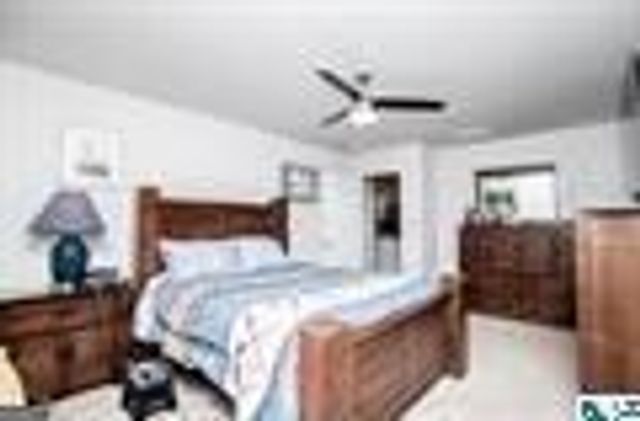 94 Skyline Loop, Oxford, AL 36203