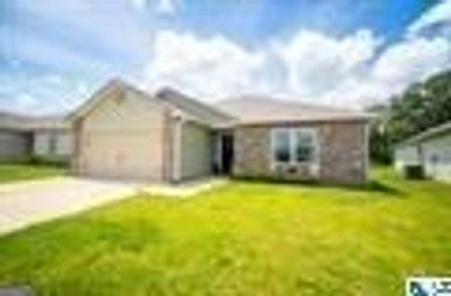 94 Skyline Loop, Oxford, AL 36203