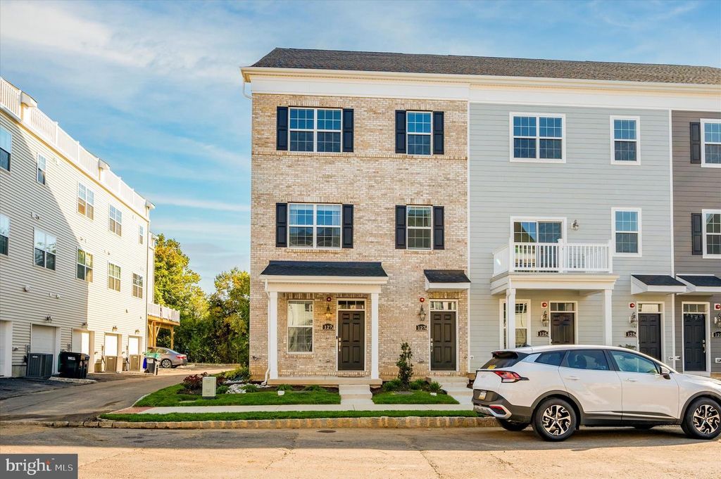 127A ANNAPOLIS ST, Bensalem, PA 19020