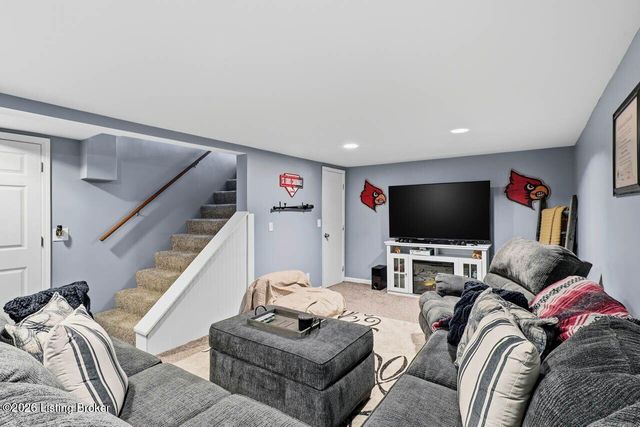 8814 Terry Rd, Louisville, KY 40258