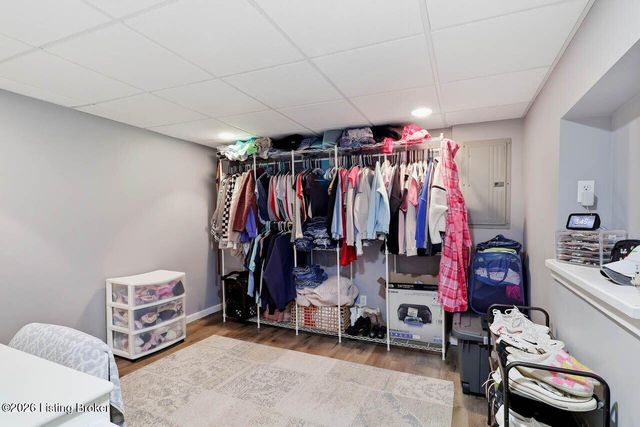 8814 Terry Rd, Louisville, KY 40258