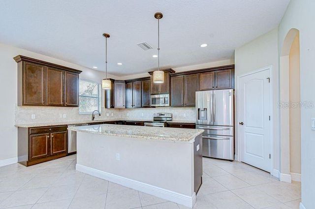 871 VINO VERDE CIRCLE, Brandon, FL 33511