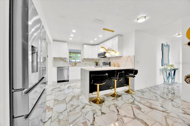 5108 AVIGNON COURT, Orlando, FL 32839