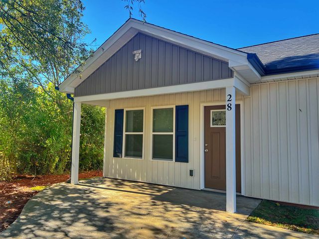 28 Blackstock Road, Inman, SC 29349