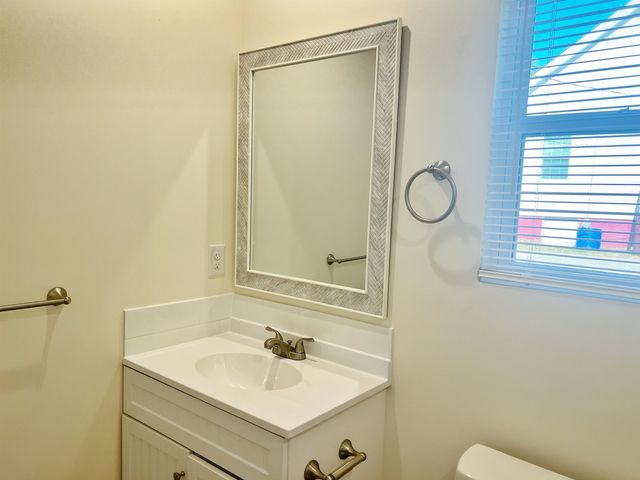 28 Blackstock Road, Inman, SC 29349