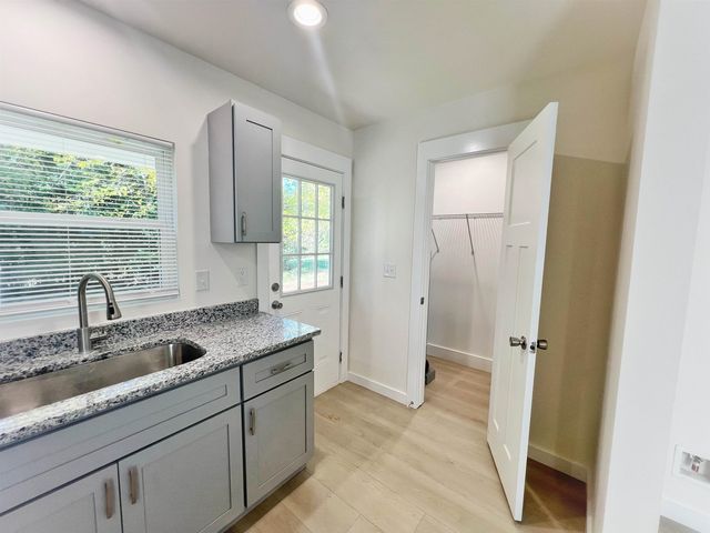 28 Blackstock Road, Inman, SC 29349