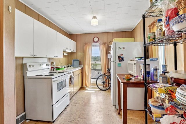 408 W Lake Street, Lake Mills, WI 53551