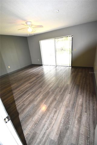 9109 QUEEN ELIZABETH COURT, Orlando, FL 32818