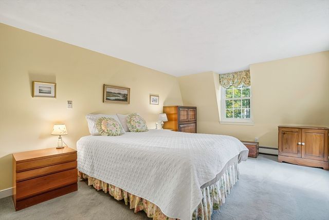 18 Coolidge Road, Wayland, MA 01778