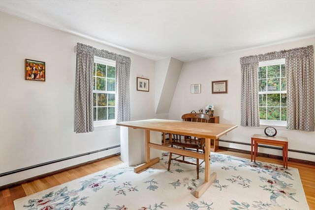 18 Coolidge Road, Wayland, MA 01778