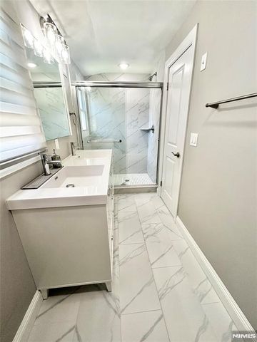21 Blanche Court, Dumont, NJ 07628
