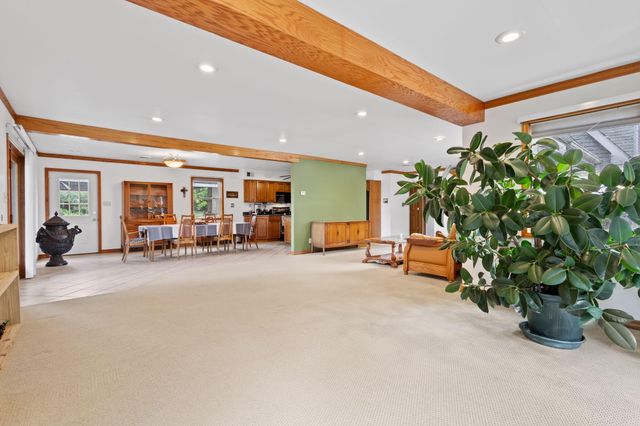 2549 E 1100 N, Demotte, IN 46310