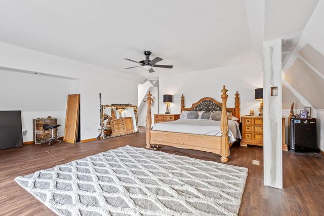 2549 E 1100 N, Demotte, IN 46310