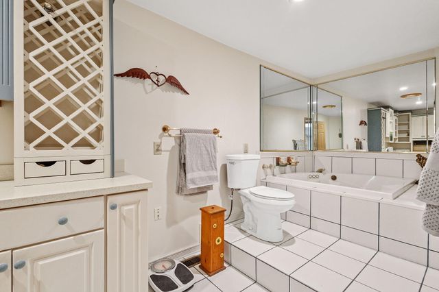 2549 E 1100 N, Demotte, IN 46310