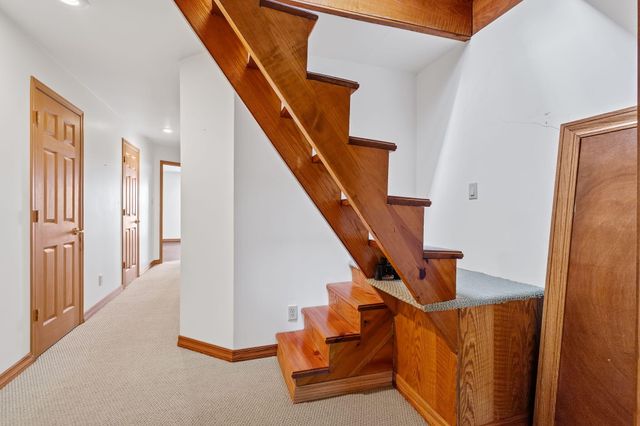 2549 E 1100 N, Demotte, IN 46310