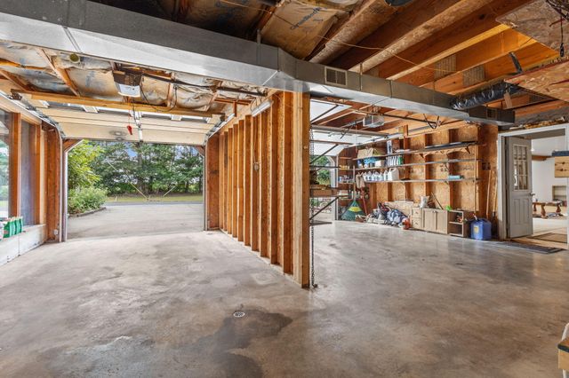 2549 E 1100 N, Demotte, IN 46310