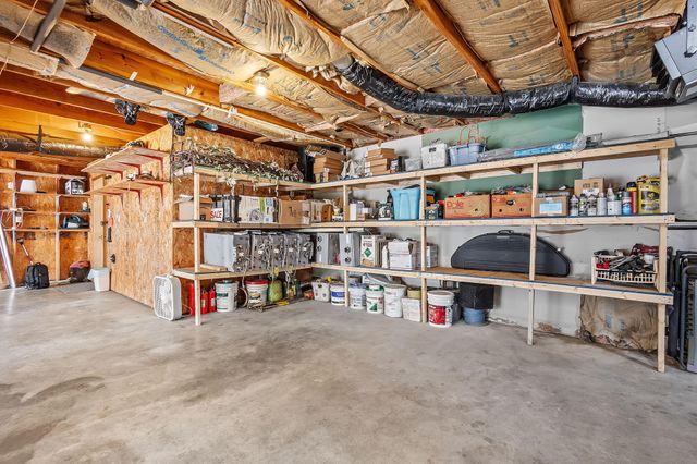 2549 E 1100 N, Demotte, IN 46310