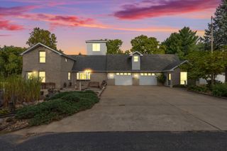 2549 E 1100 N, Demotte, IN 46310