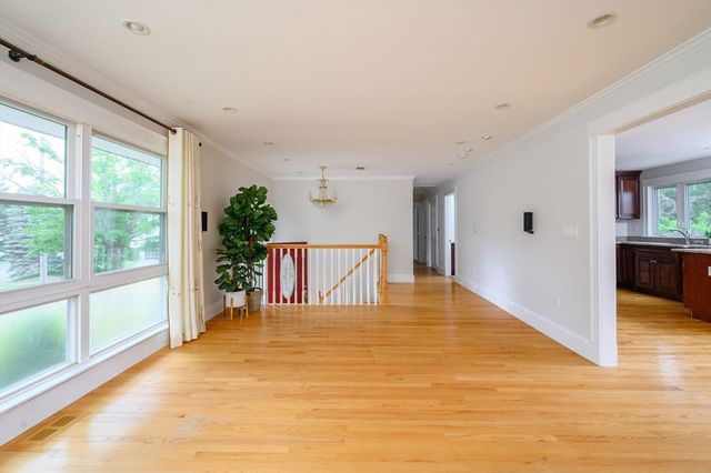 79 Hilltop St, Milton, MA 02186