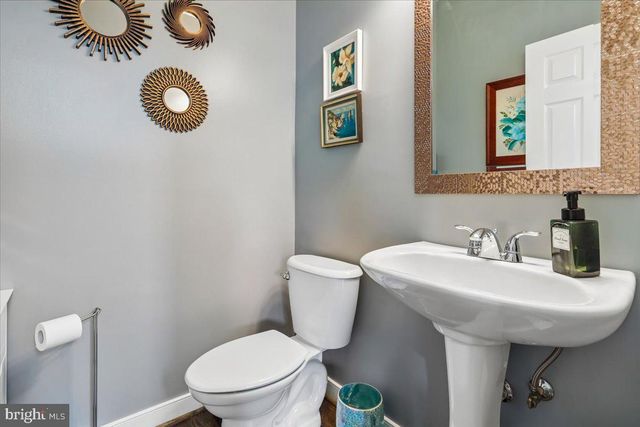 8958 JUNCO CT, Gainesville, VA 20155